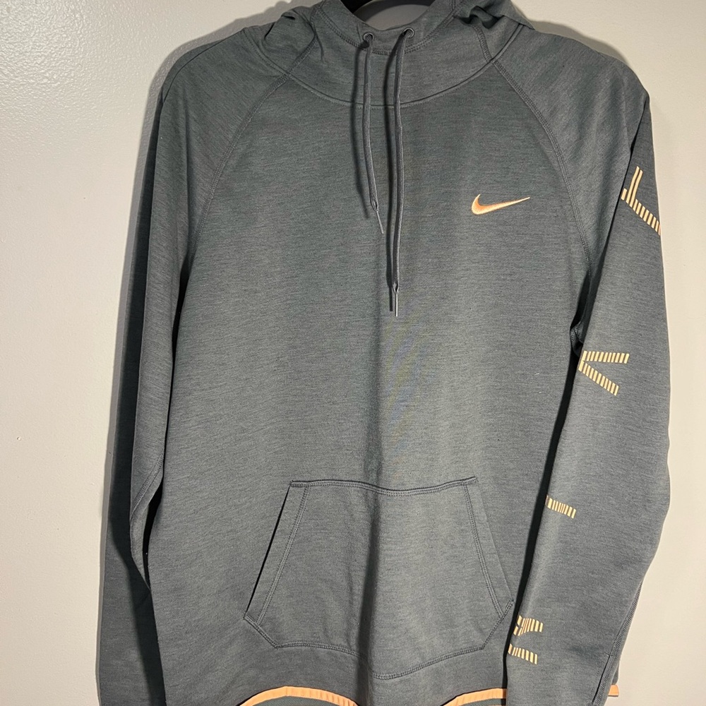 Nike Women’s Dry Fit Hoodie